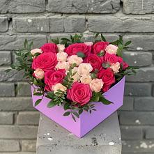 Цветочная композиция из Розы в коробке #REPLACE_PRED# Большая Черниговка