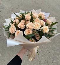 Букет Кремовые розы Латте в Большая Черниговка