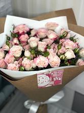 Букет цветов из:  Розы в Большая Черниговка